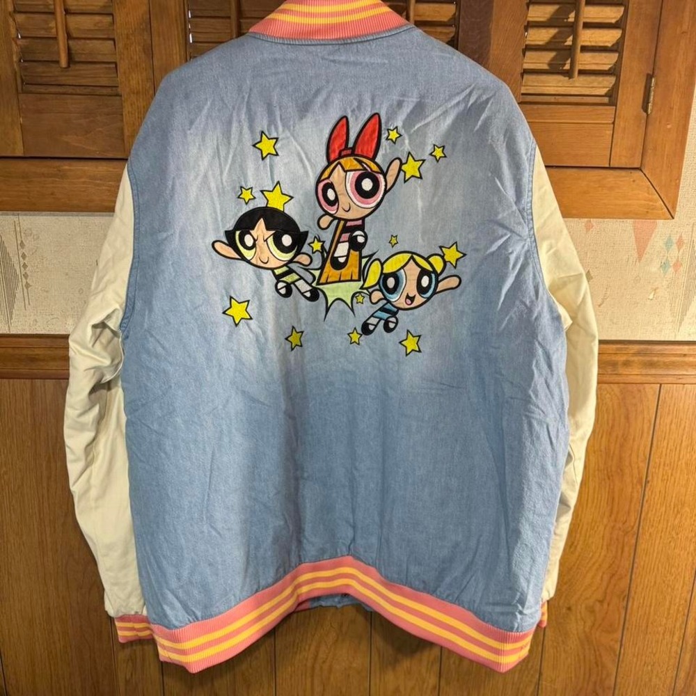 Blue and pink Powerpuff Girls varsity bomber jacket NWT - Picture 3 of 3